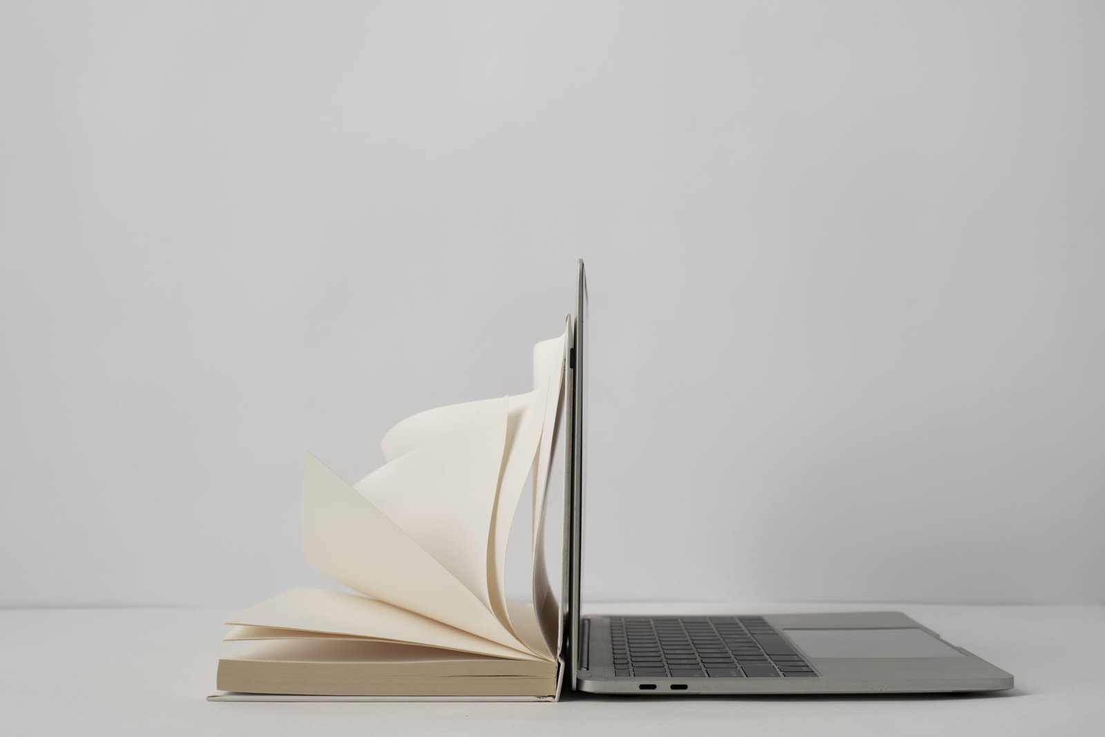 email marketing for author​